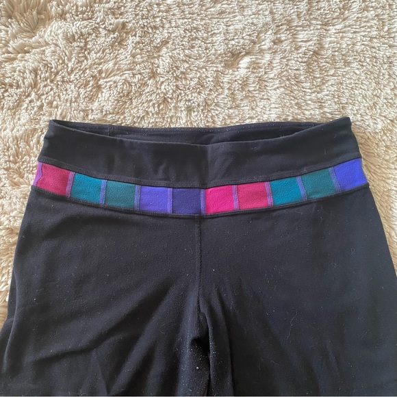 Lululemon reversible groove pants - Picture 4 of 9